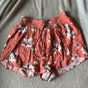 American Eagle Coral Floral Shorts